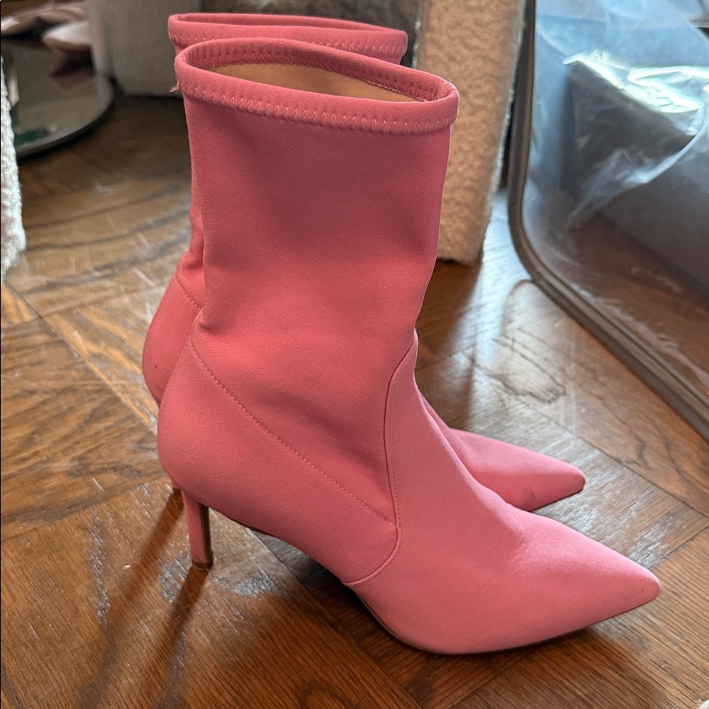 Stuart Weitzman 75 Stretch Sock Booties